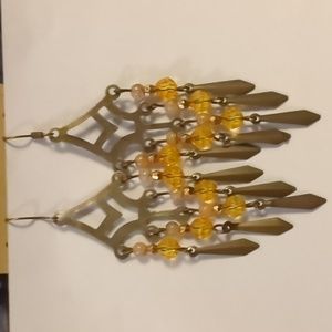 Dangle beaded earrings